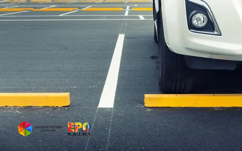Sơn kẻ vạch bãi đậu xe
